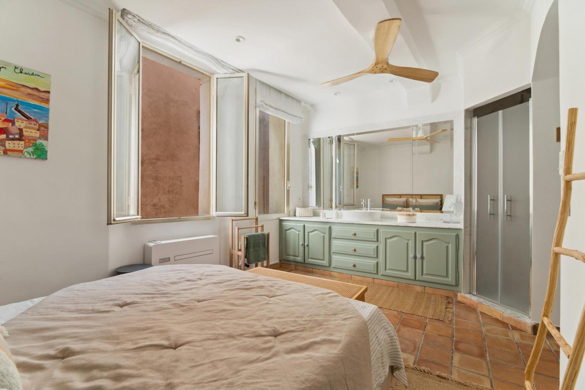 With Sea View In St Tropez - La Ponche Apartment *